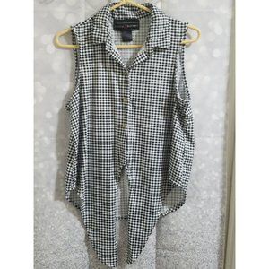 Women's Polly & Esther XL Sleeveless Tie Front Top Checkered Black and White